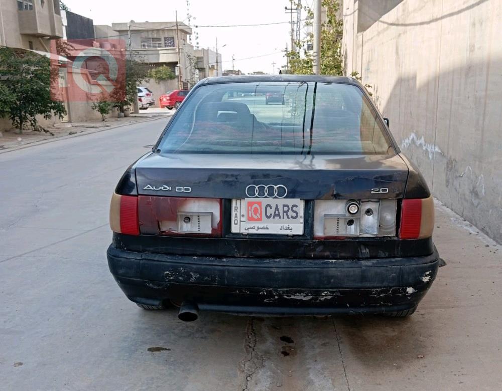 Audi 80